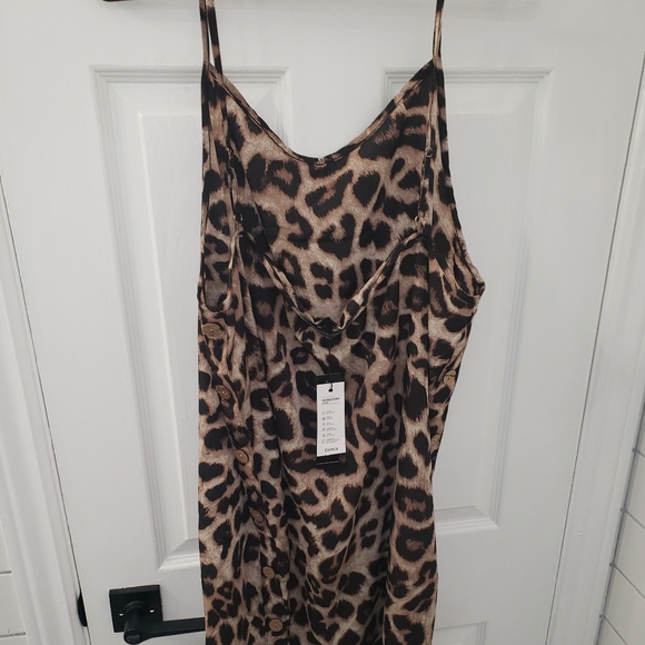 NWT leopard print dress - Picture 5 of 7